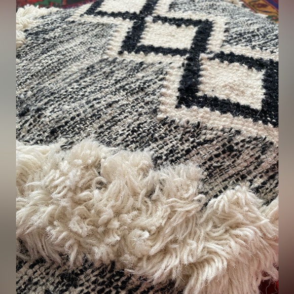 Scandinavian Pillow Cover Wool/Cotton Cream & Black - Picture 2 of 5